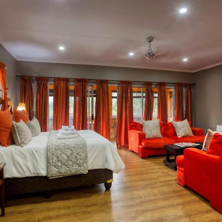 Purple Gecko Guesthouse Lydenburg Exterior foto