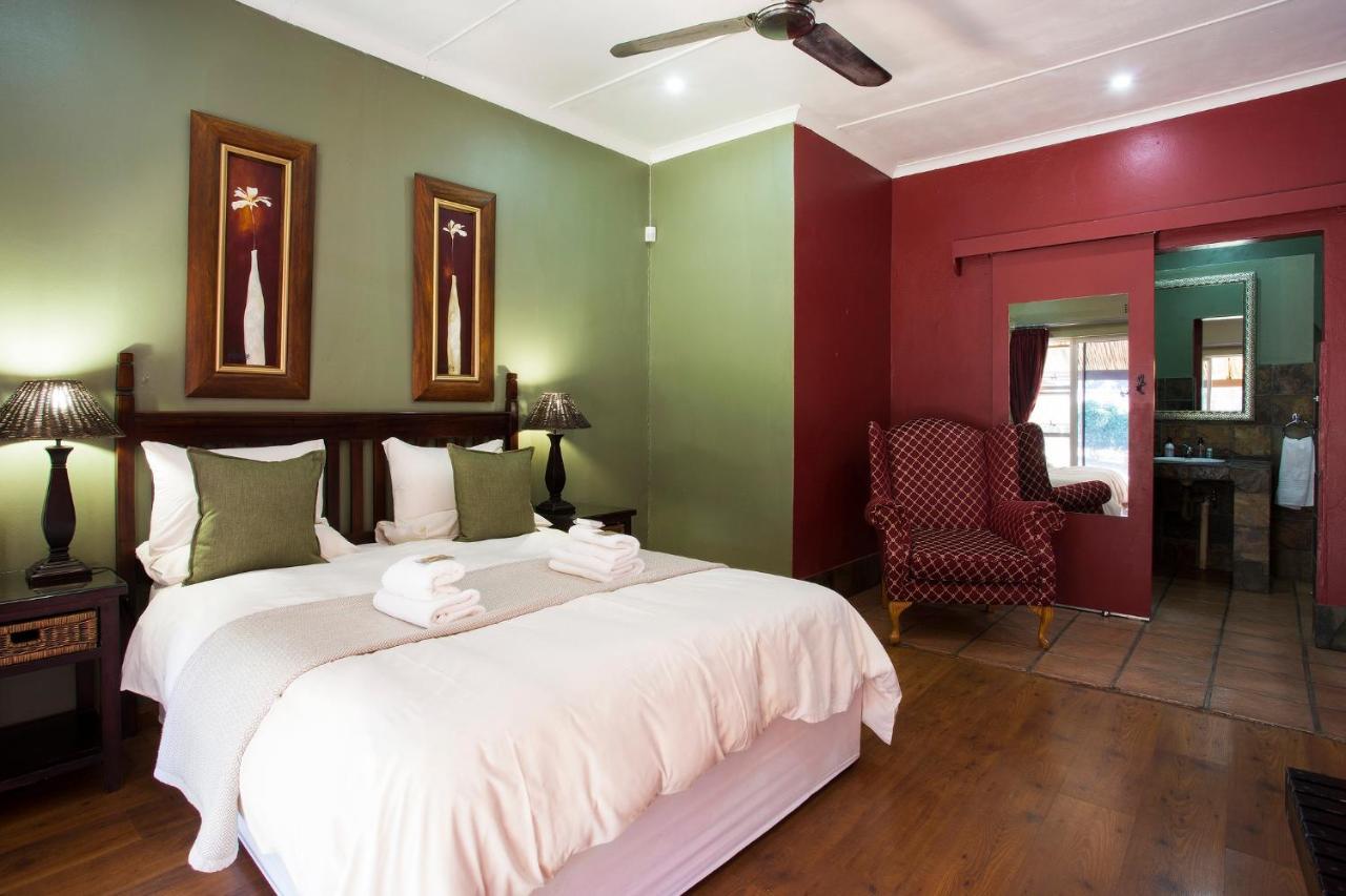 Purple Gecko Guesthouse Lydenburg Exterior foto