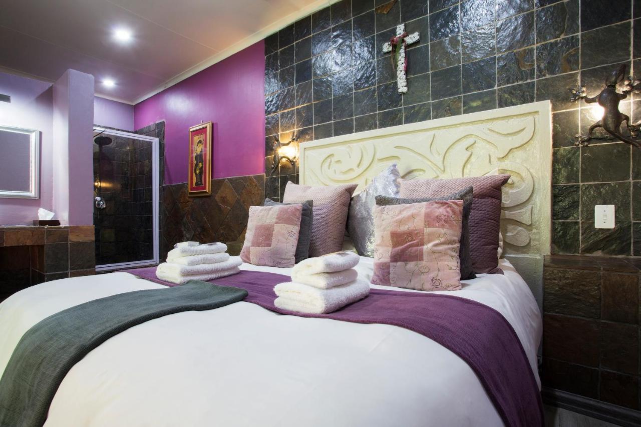 Purple Gecko Guesthouse Lydenburg Exterior foto
