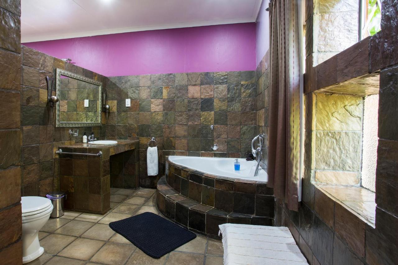 Purple Gecko Guesthouse Lydenburg Exterior foto