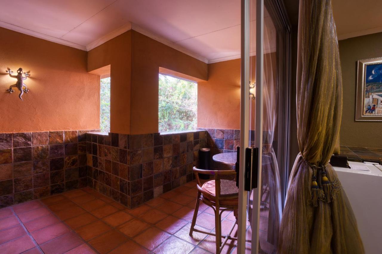 Purple Gecko Guesthouse Lydenburg Exterior foto