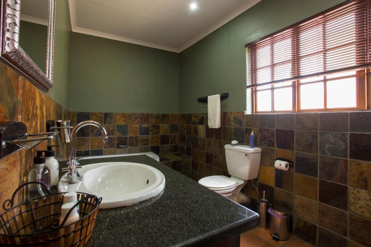 Purple Gecko Guesthouse Lydenburg Exterior foto